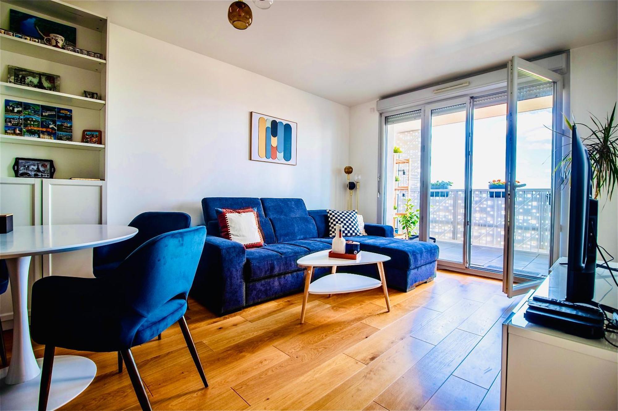 Luxury 2 Rooms Apartment With Balcony Puteaux Exterior photo